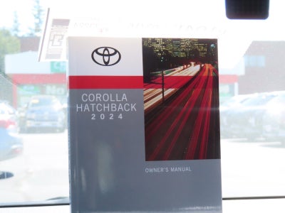 2024 Toyota Corolla Hatchback SE