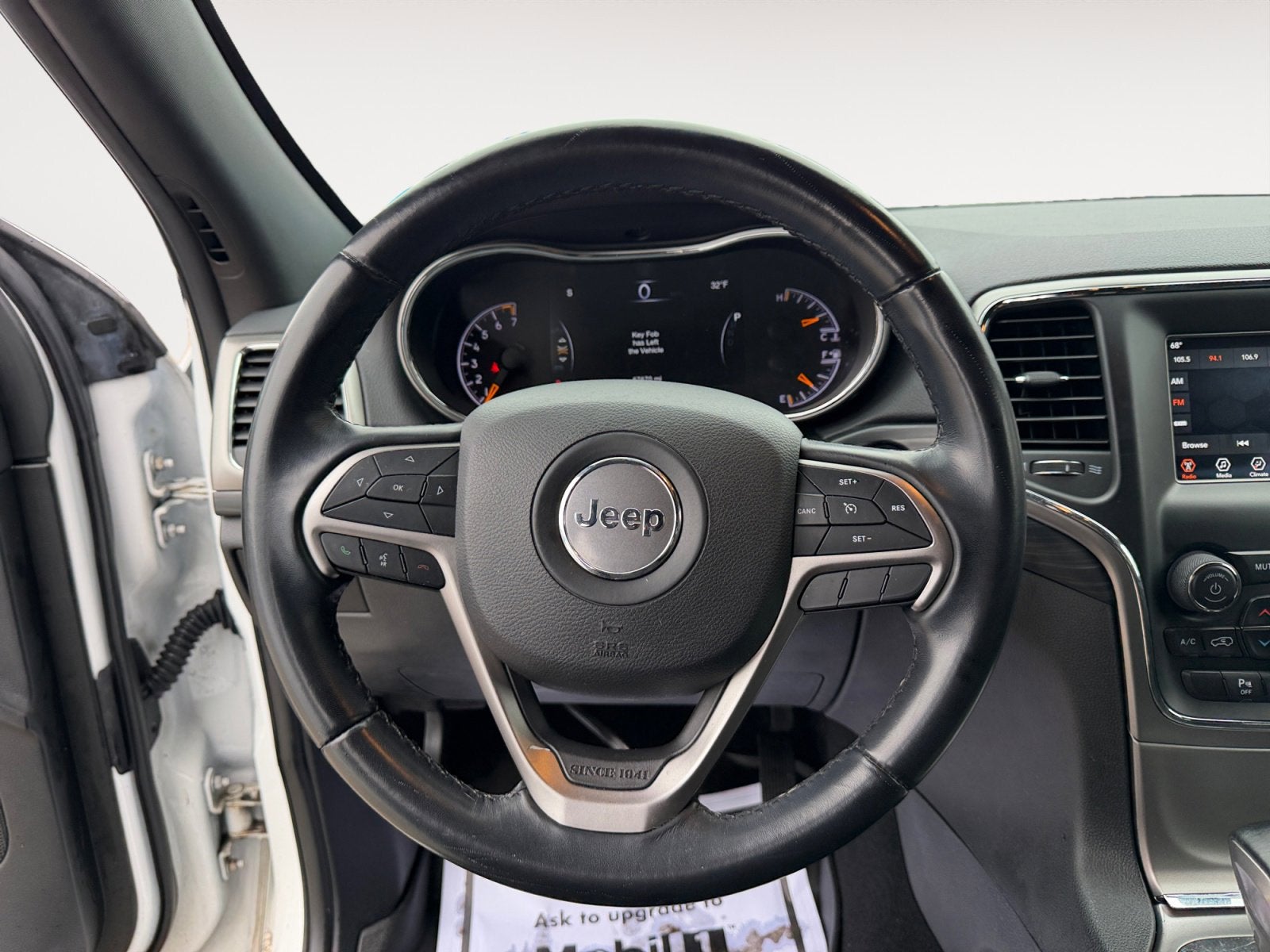 2020 Jeep Grand Cherokee Laredo E