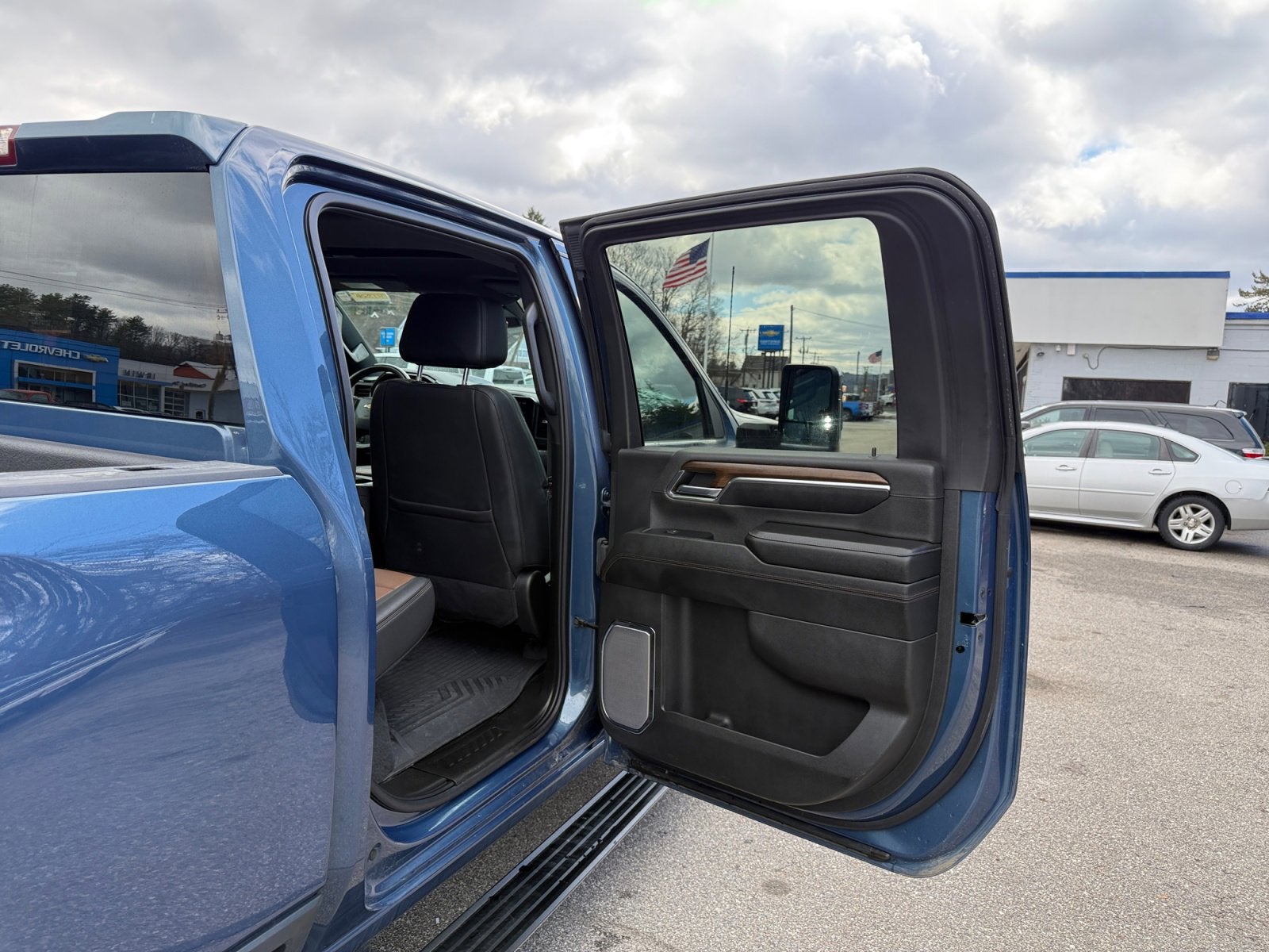 2024 Chevrolet Silverado 2500 HD High Country