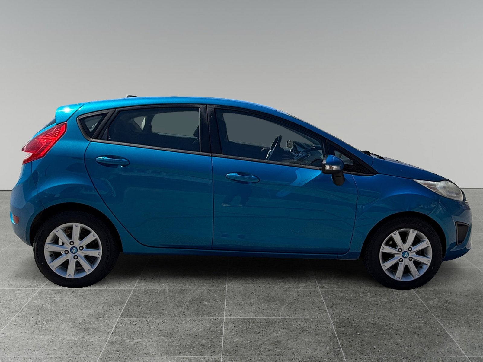 2013 Ford Fiesta SE