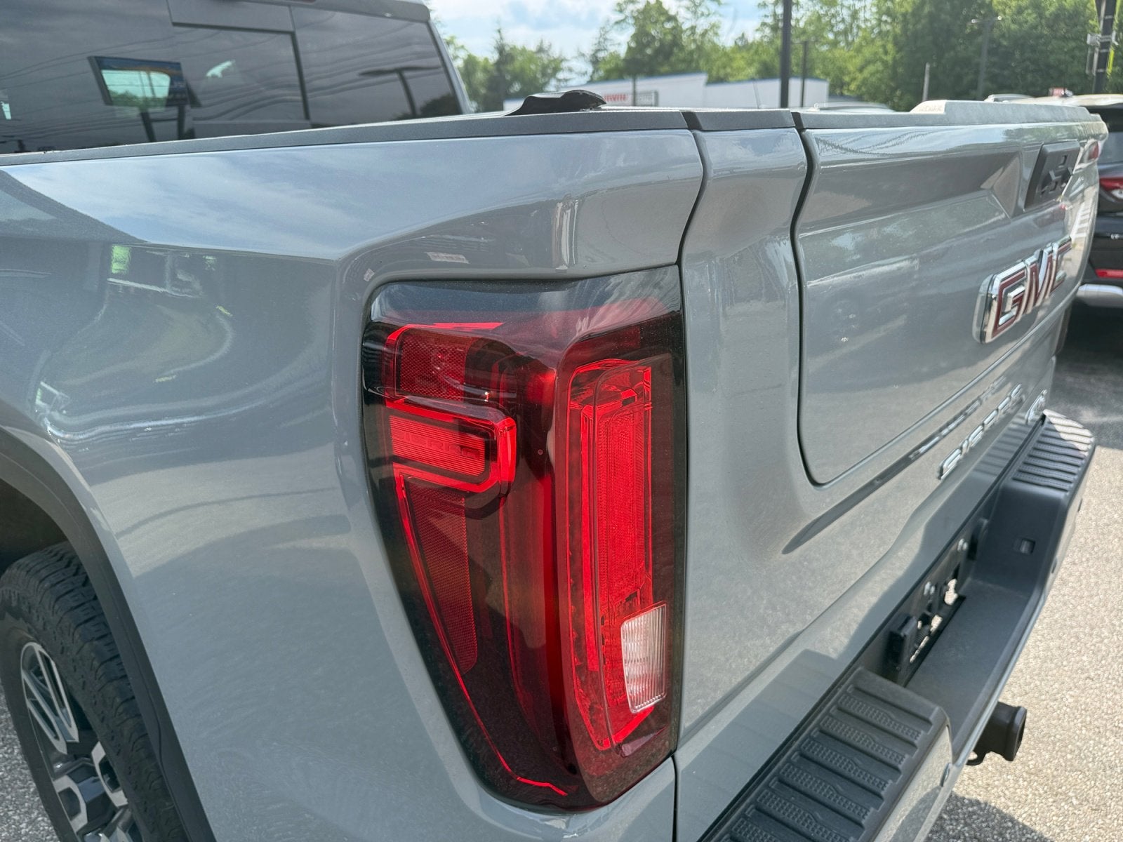 2025 GMC Sierra 1500 AT4