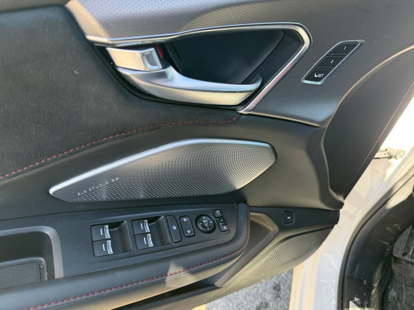 2025 Acura RDX w/A-Spec Advance Package