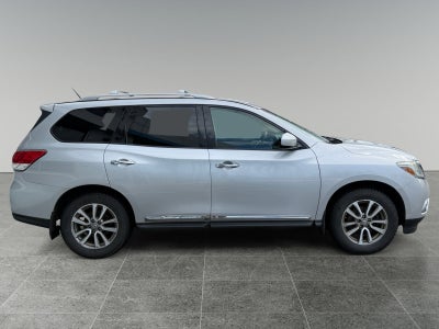 2015 Nissan Pathfinder SL