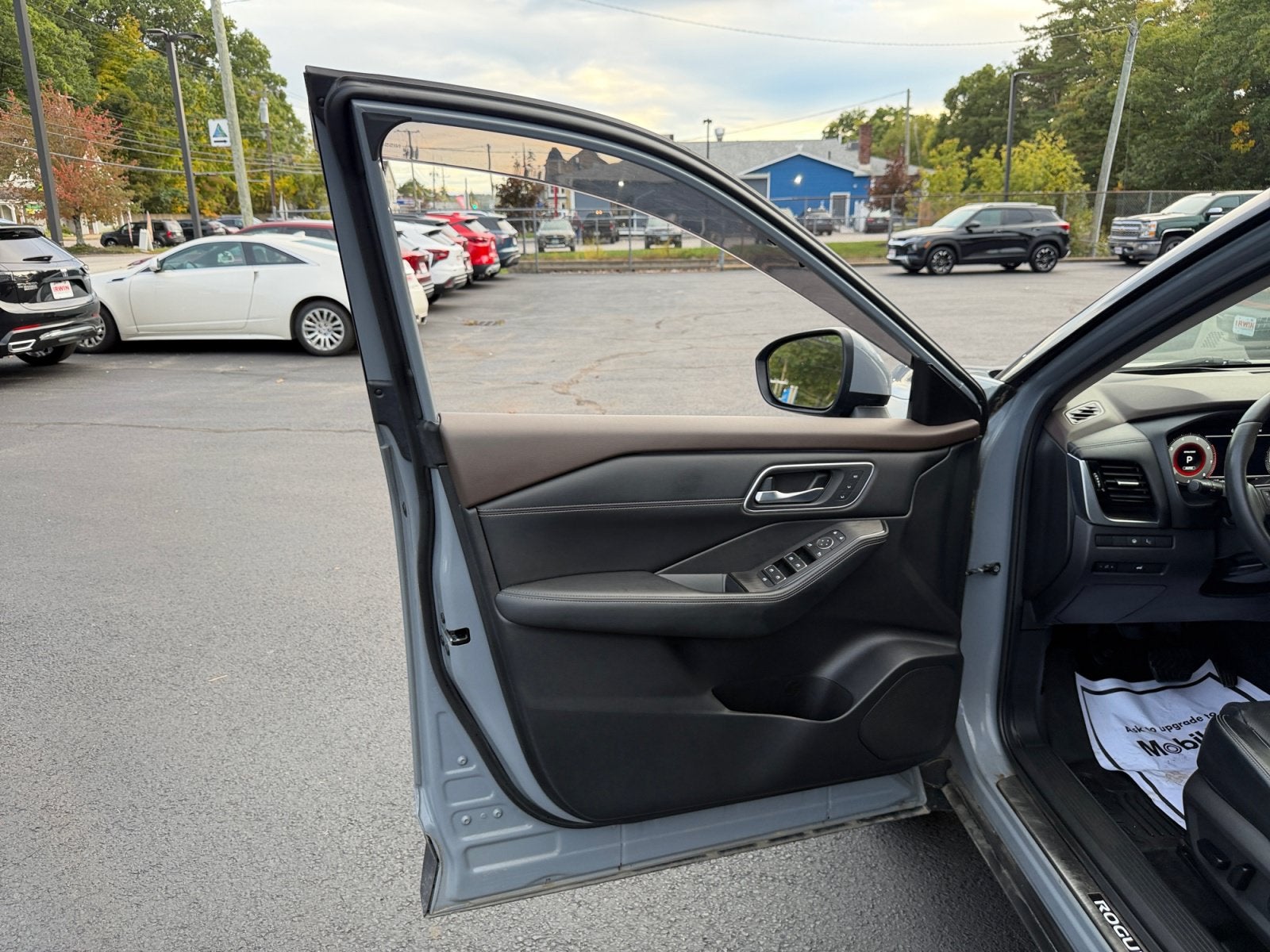 2023 Nissan Rogue Platinum Intelligent AWD