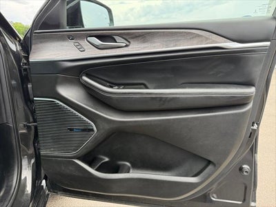 2022 Jeep Grand Cherokee L Overland