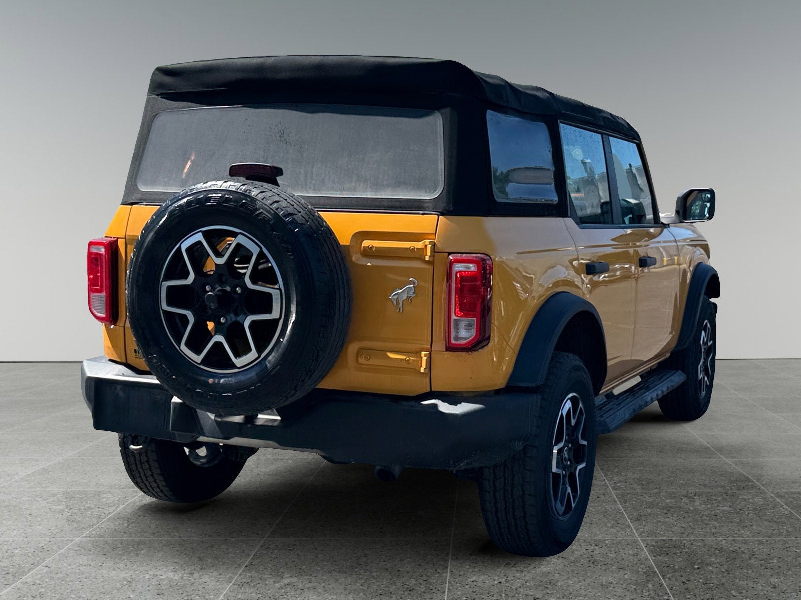 2022 Ford Bronco Base