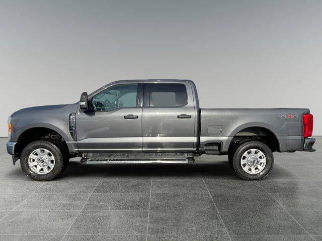 2023 Ford Super Duty F-250 SRW XLT