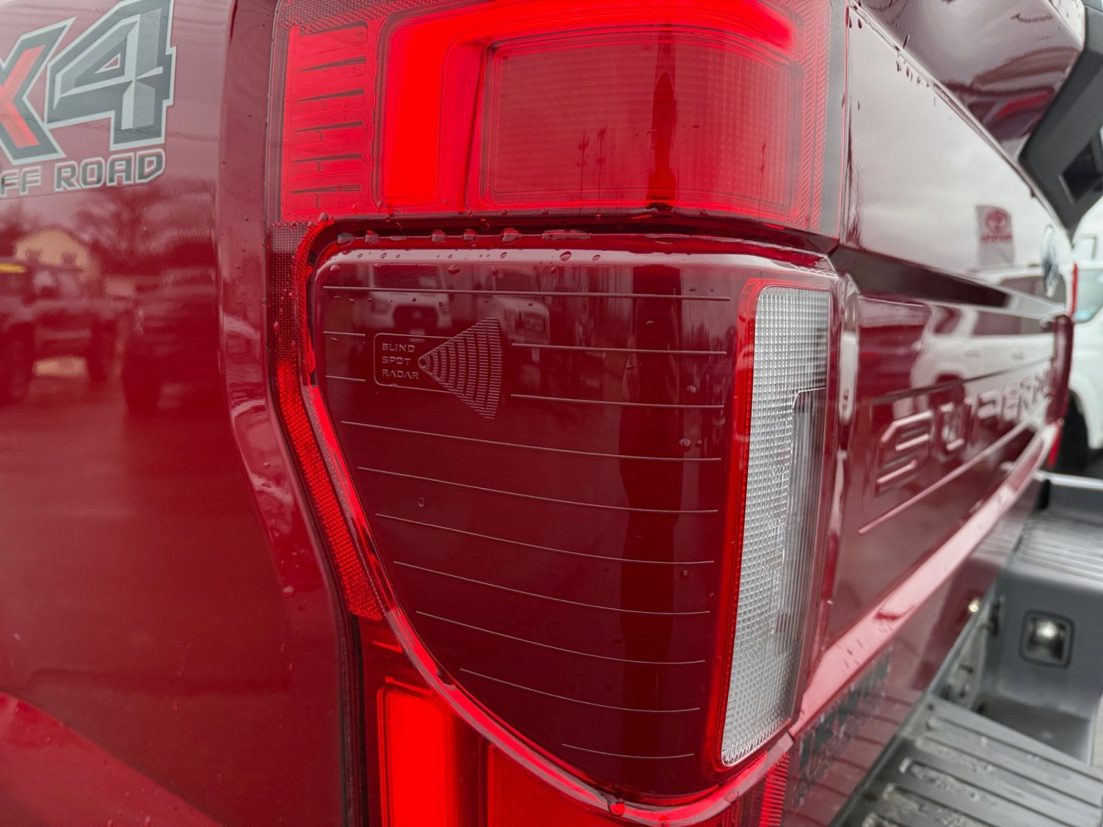 2022 Ford Super Duty F-250 SRW LARIAT