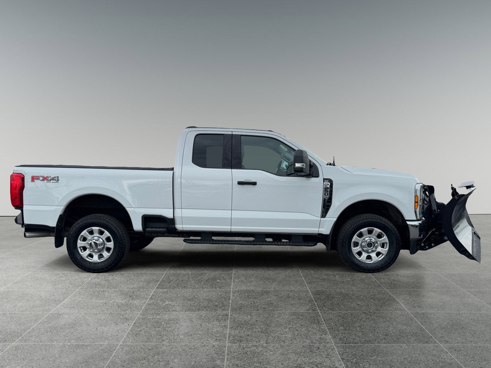 2024 Ford Super Duty F-250 SRW XLT