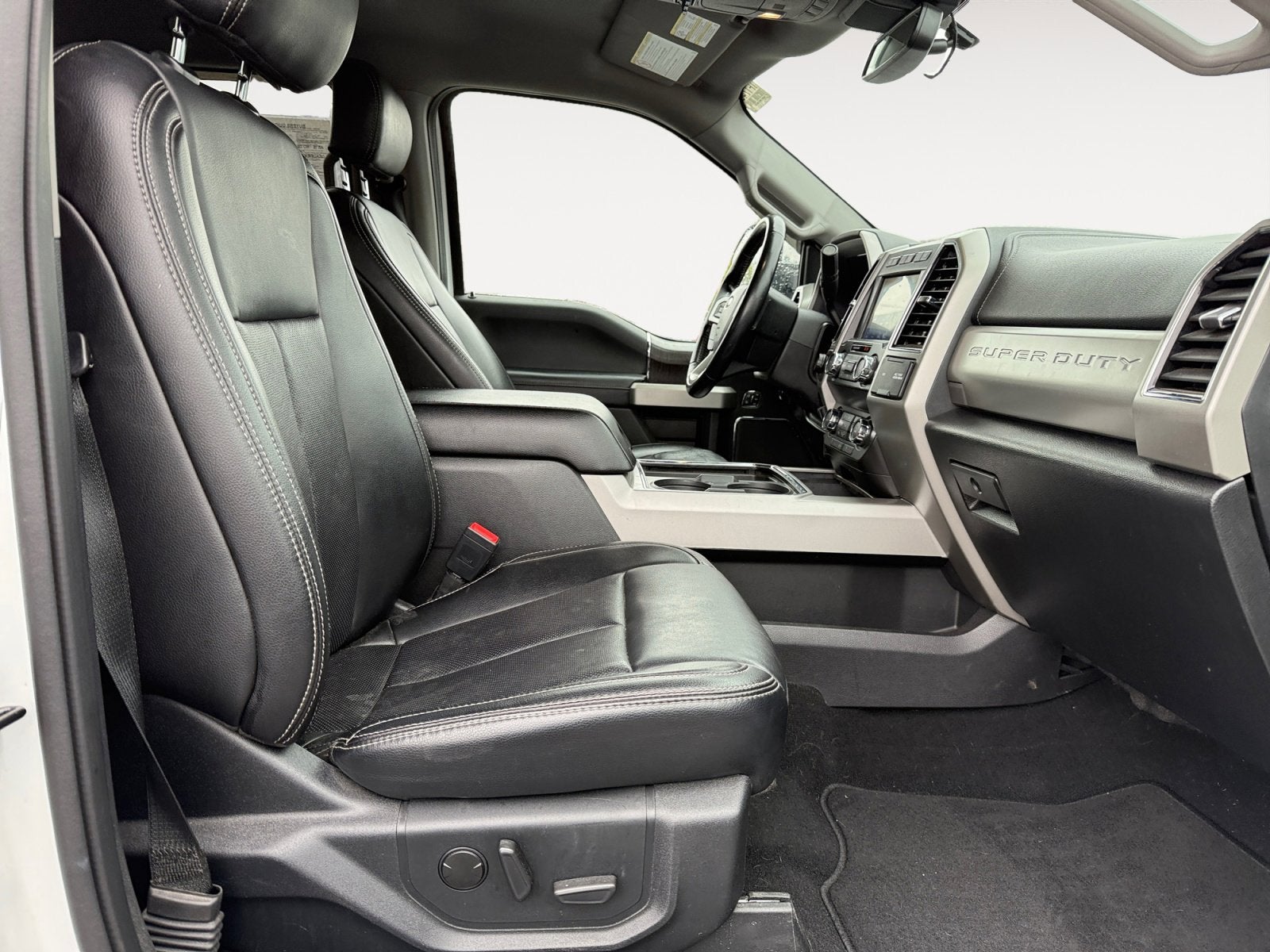 2021 Ford Super Duty F-250 SRW LARIAT