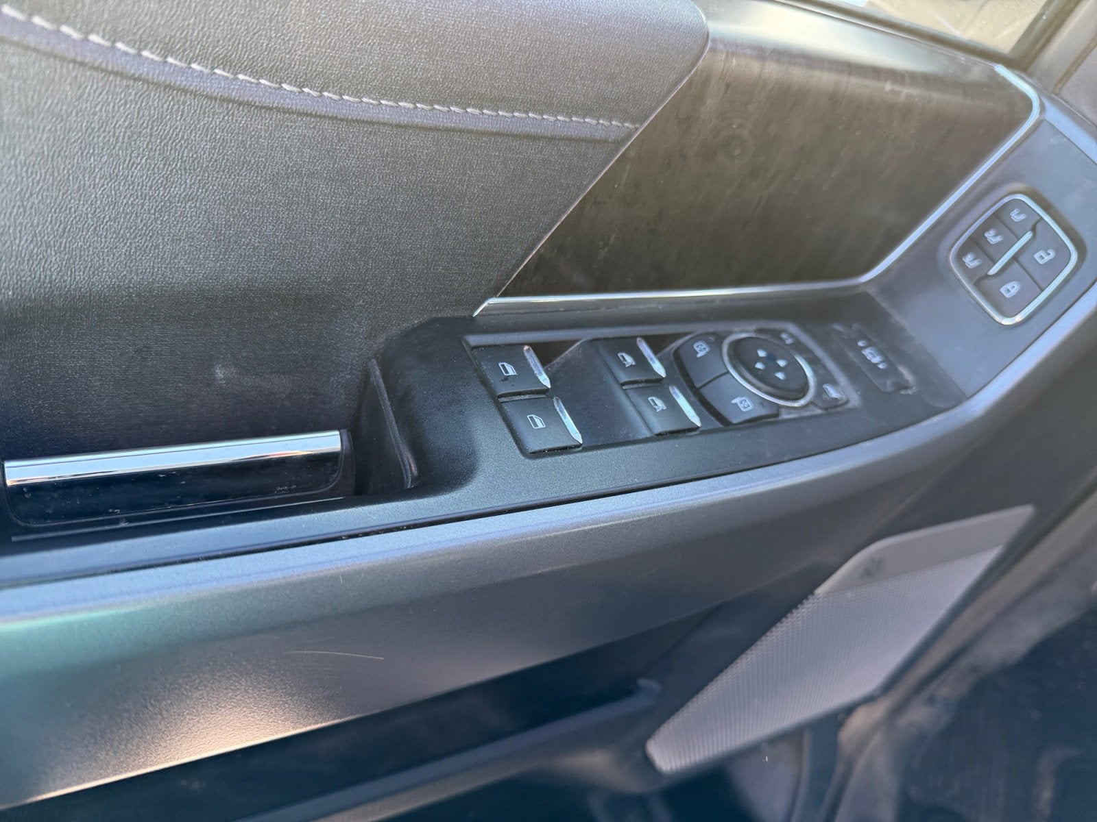 2024 Ford Super Duty F-250 SRW LARIAT