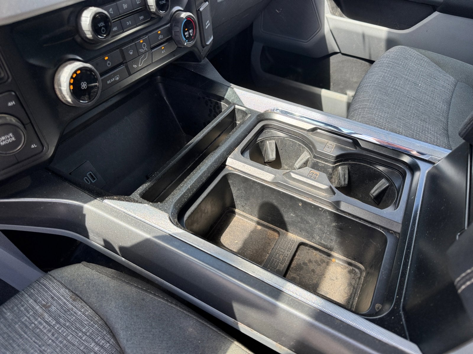2023 Ford Super Duty F-350 SRW XLT