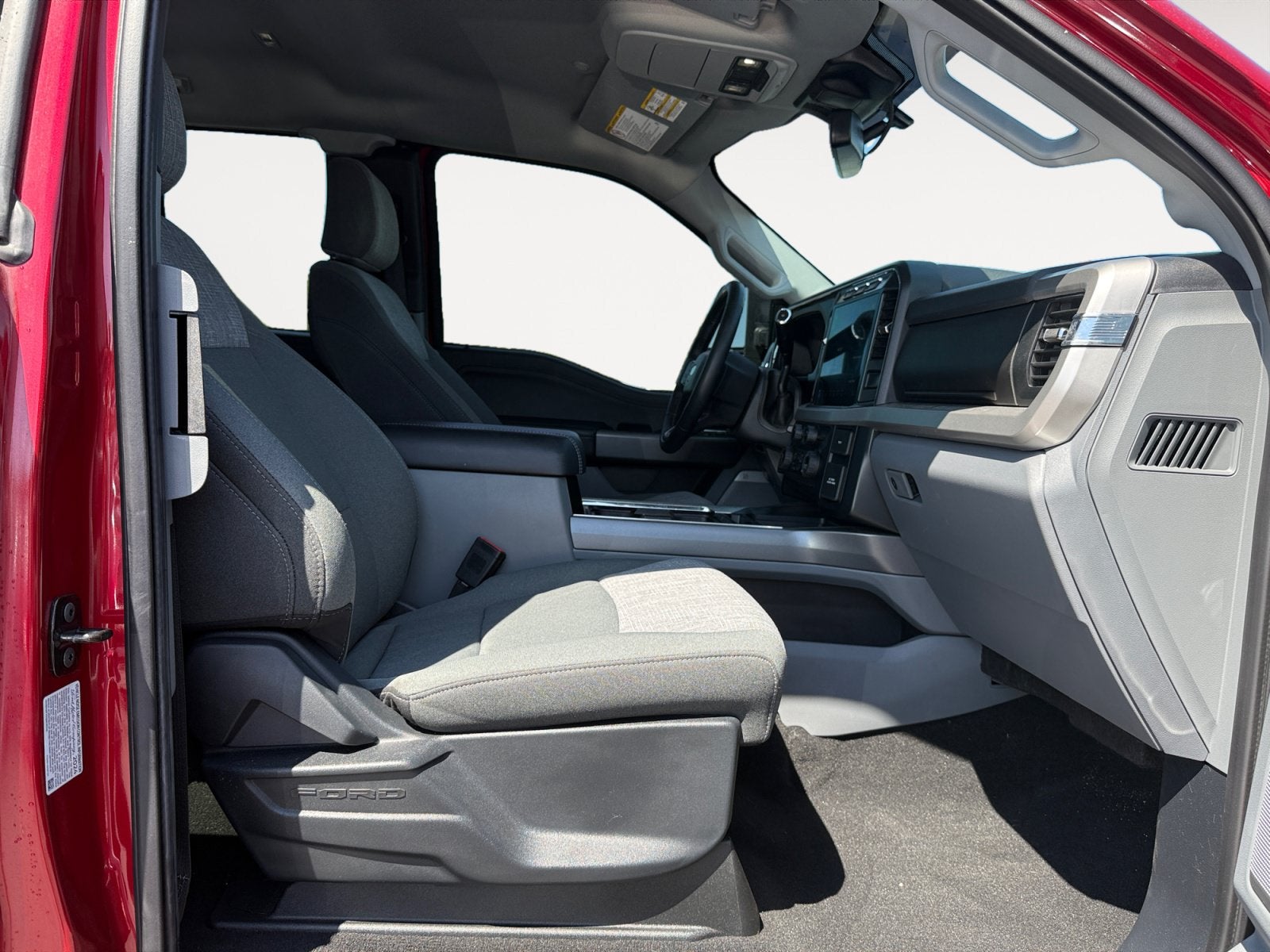 2024 Ford Super Duty F-350 SRW XLT