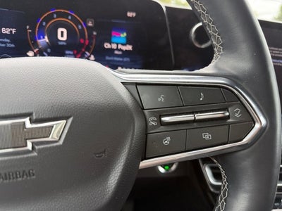 2025 Chevrolet Traverse AWD LT