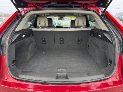 2019 Cadillac XT4 AWD Luxury