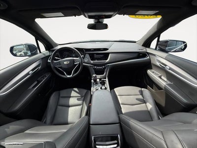 2025 Cadillac XT6 FWD Luxury