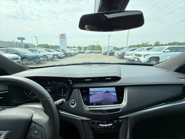 2025 Cadillac XT6 FWD Luxury
