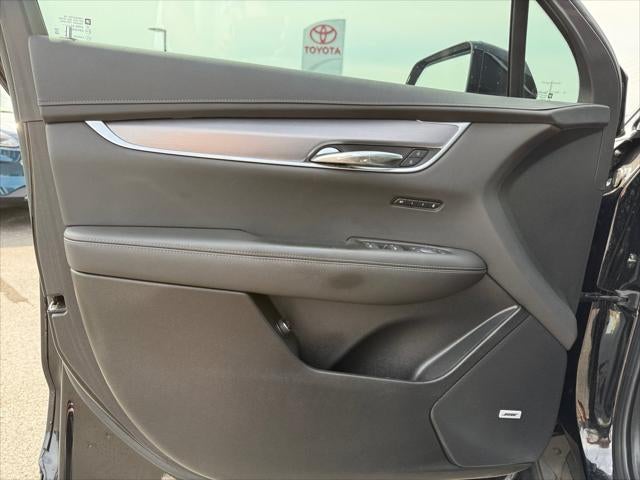 2025 Cadillac XT6 FWD Luxury