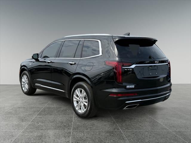 2025 Cadillac XT6 FWD Luxury