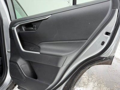 2022 Toyota RAV4 Hybrid LE