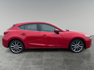2018 Mazda Mazda3 5-Door Touring