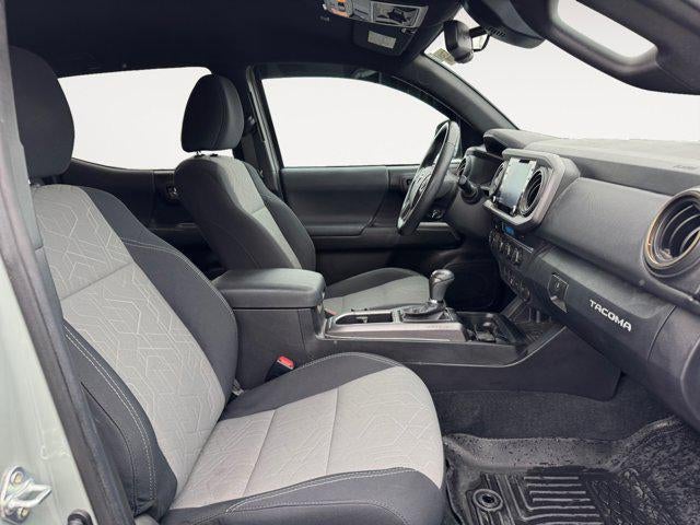 2022 Toyota Tacoma 4WD TRD Off Road