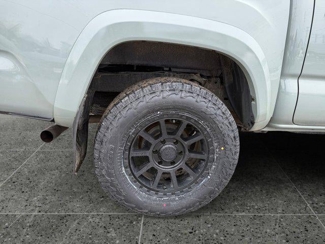 2022 Toyota Tacoma 4WD TRD Sport