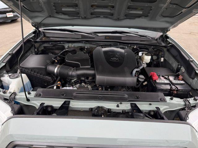 2022 Toyota Tacoma 4WD TRD Sport