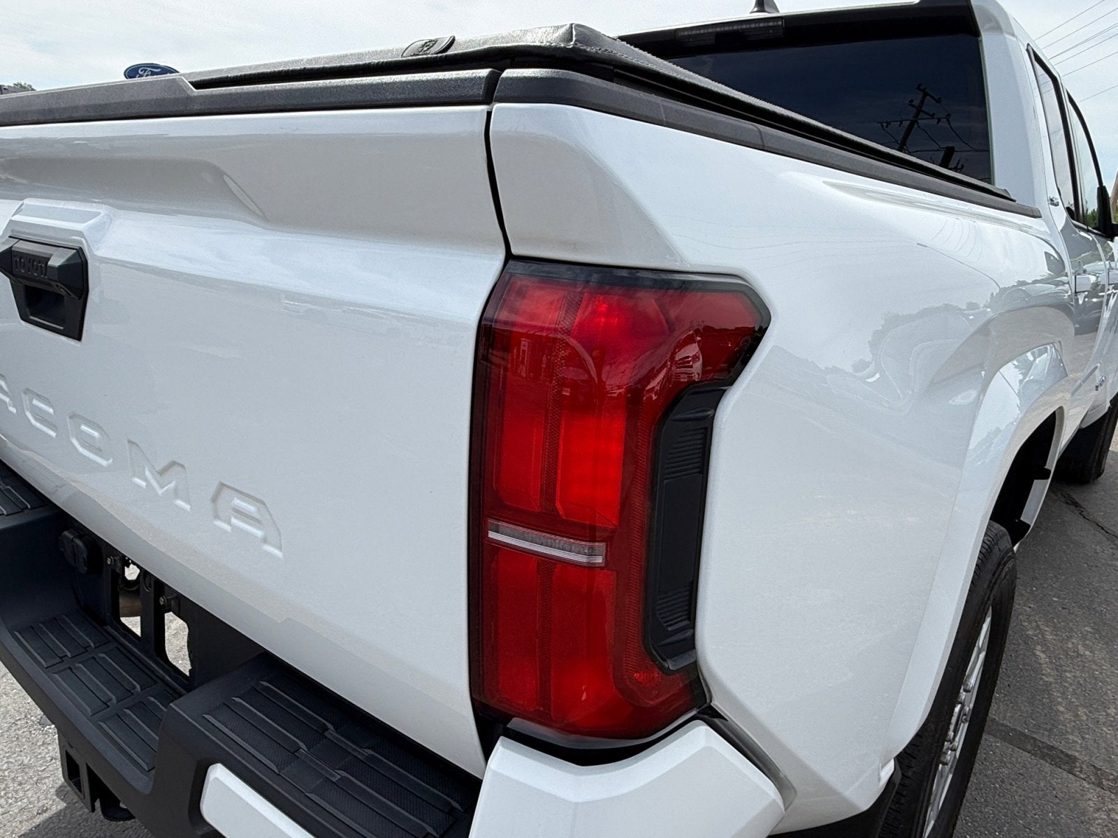 2024 Toyota Tacoma 4WD SR5