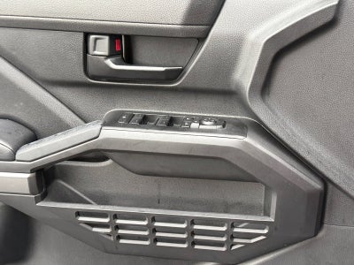 2025 Toyota Tacoma 4WD SR5
