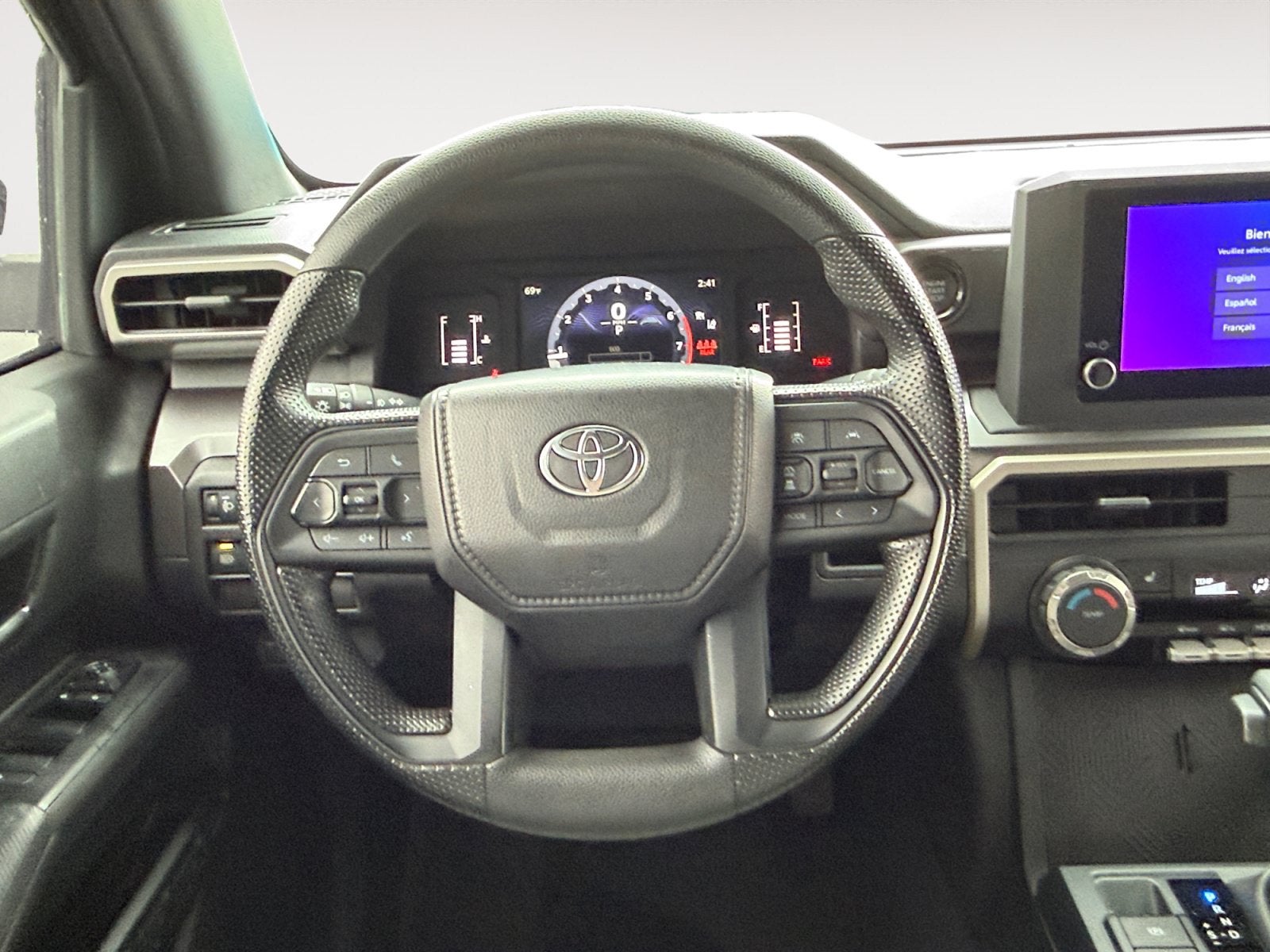2025 Toyota Tacoma 4WD SR5