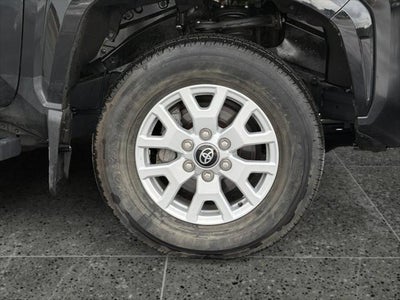 2025 Toyota Tacoma 4WD SR5