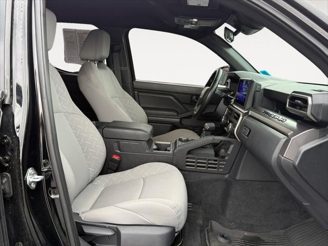 2025 Toyota Tacoma 4WD SR5