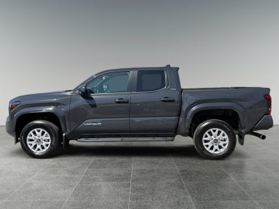2026 Toyota Tacoma 4WD SR5
