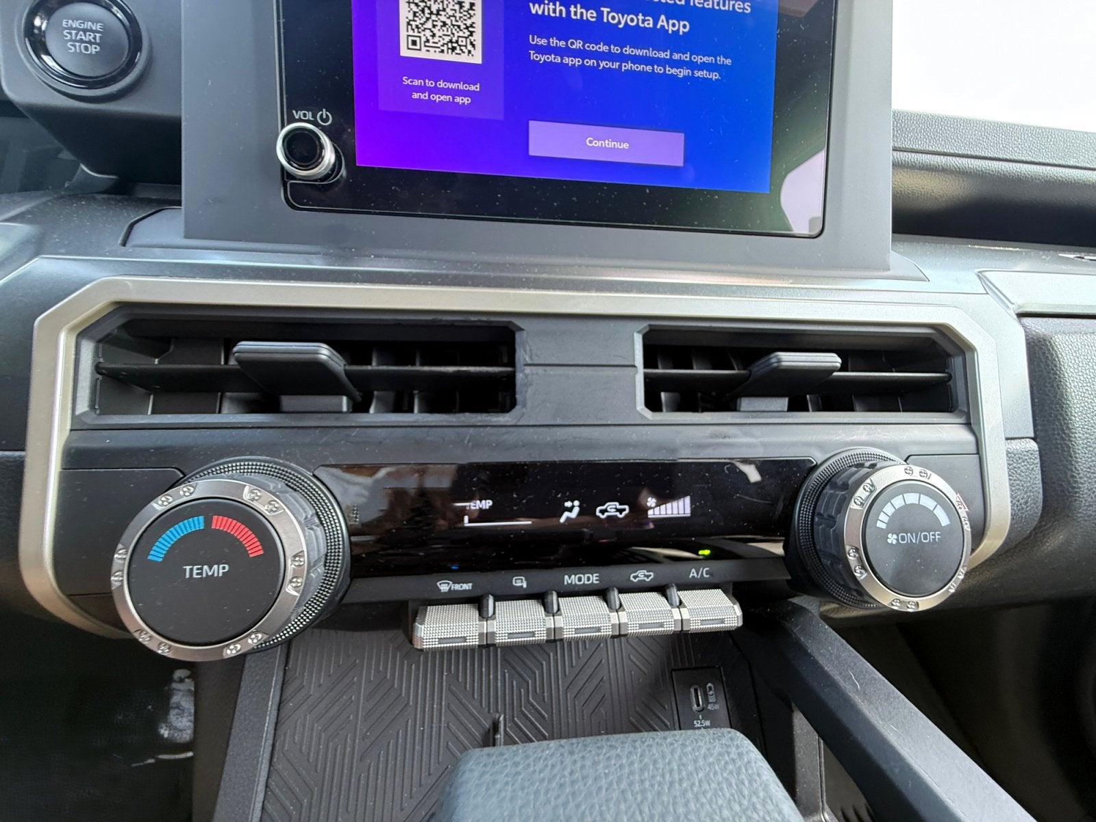 2026 Toyota Tacoma 4WD SR5