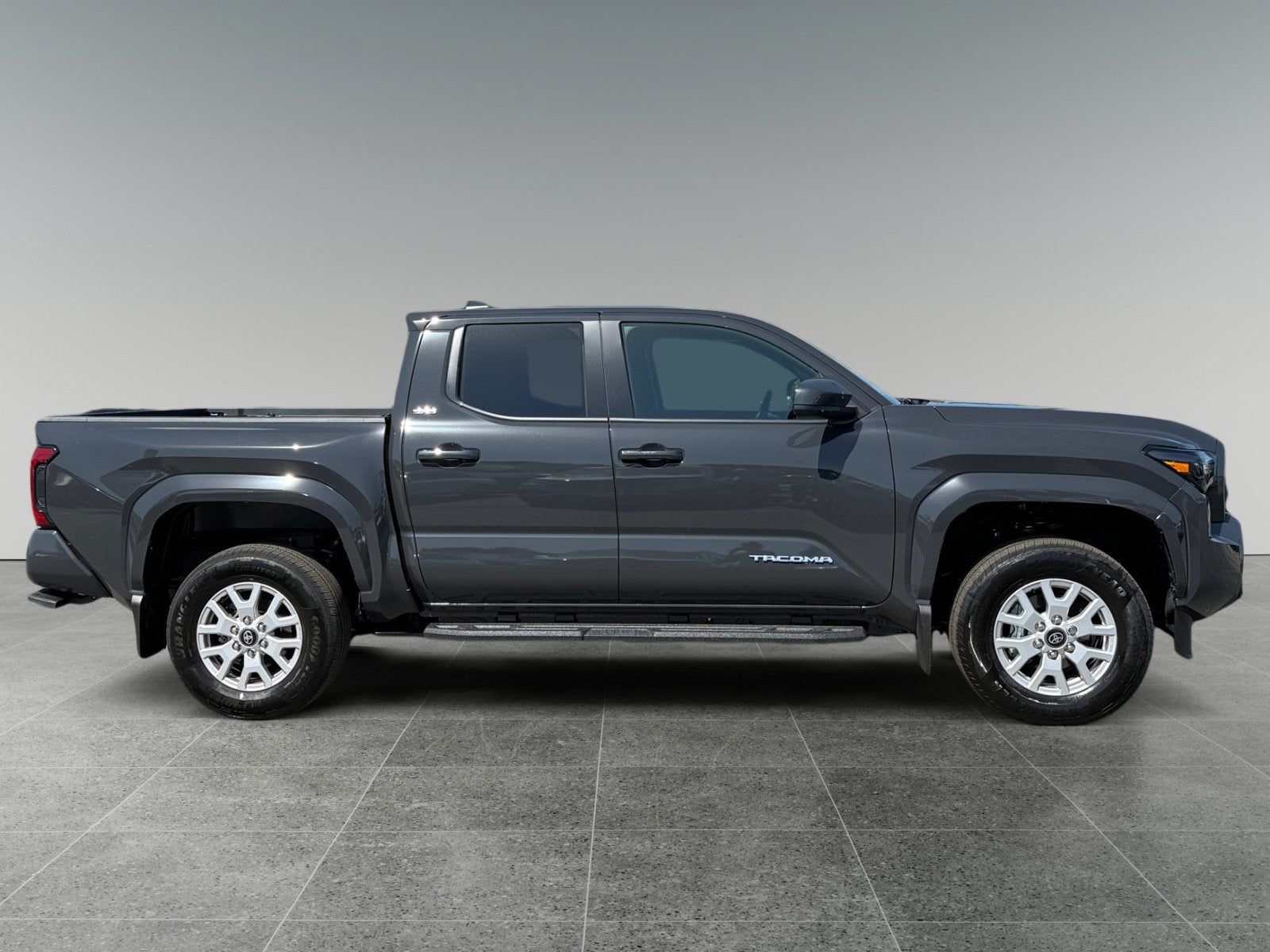 2026 Toyota Tacoma 4WD SR5