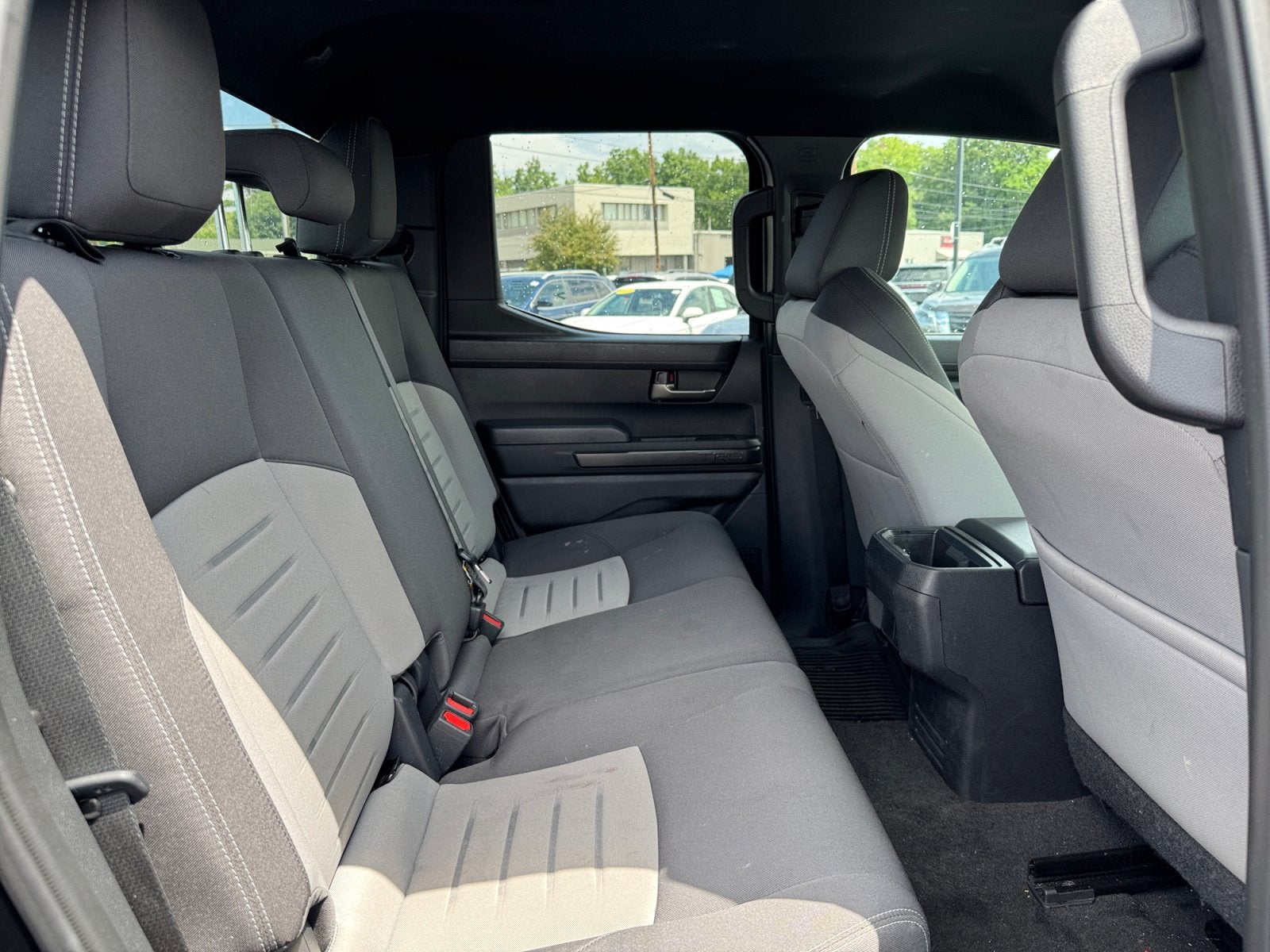 2025 Toyota Tacoma 4WD SR5
