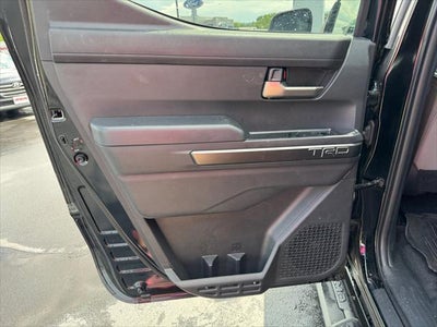 2025 Toyota Tacoma 4WD SR5