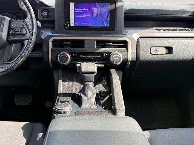 2025 Toyota Tacoma 4WD SR5