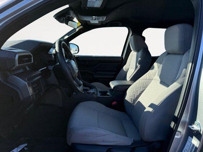 2025 Toyota Tacoma 4WD SR5