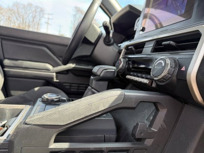 2025 Toyota Tacoma 4WD SR5