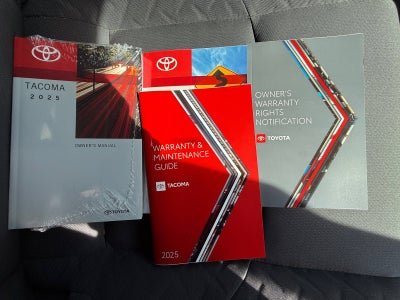 2025 Toyota Tacoma 4WD SR5