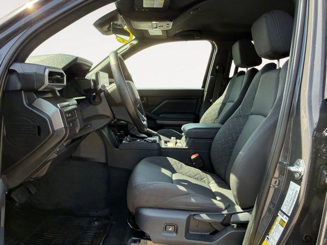 2025 Toyota Tacoma 4WD SR5