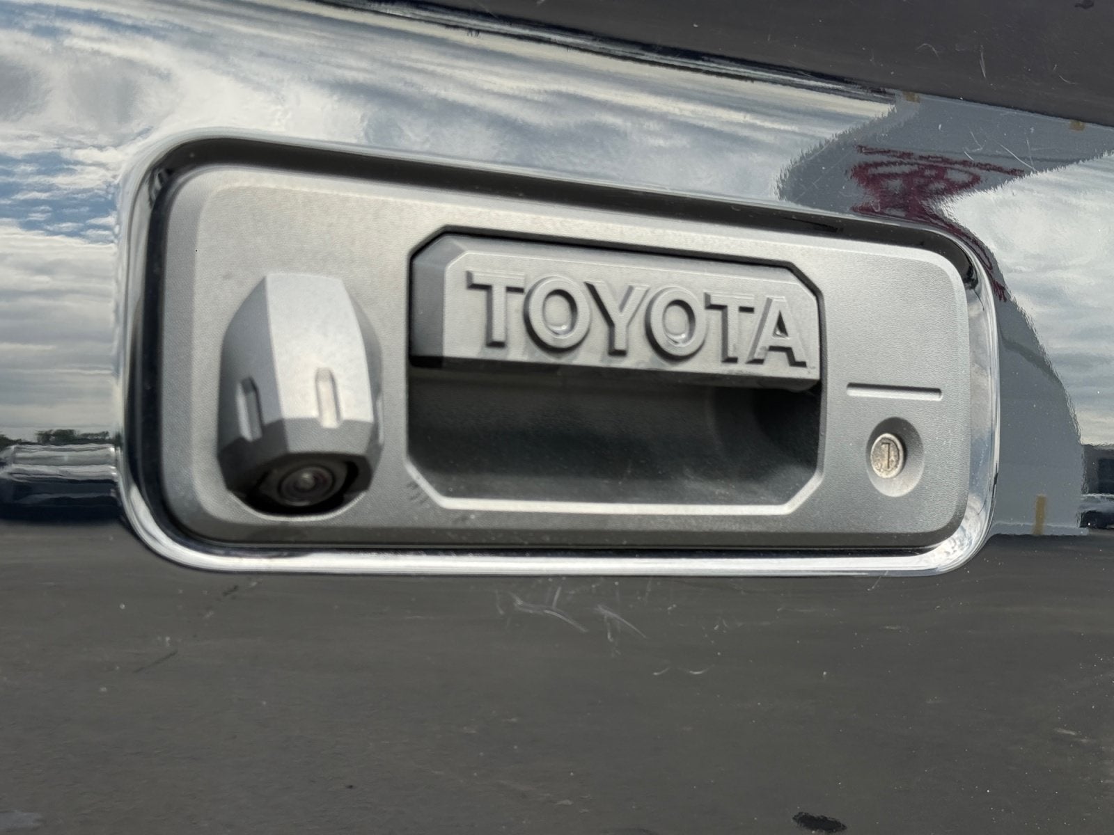 2023 Toyota Tacoma 4WD SR5
