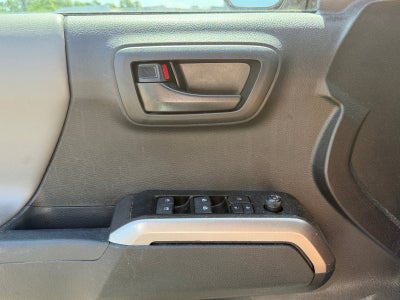 2023 Toyota Tacoma 4WD SR5