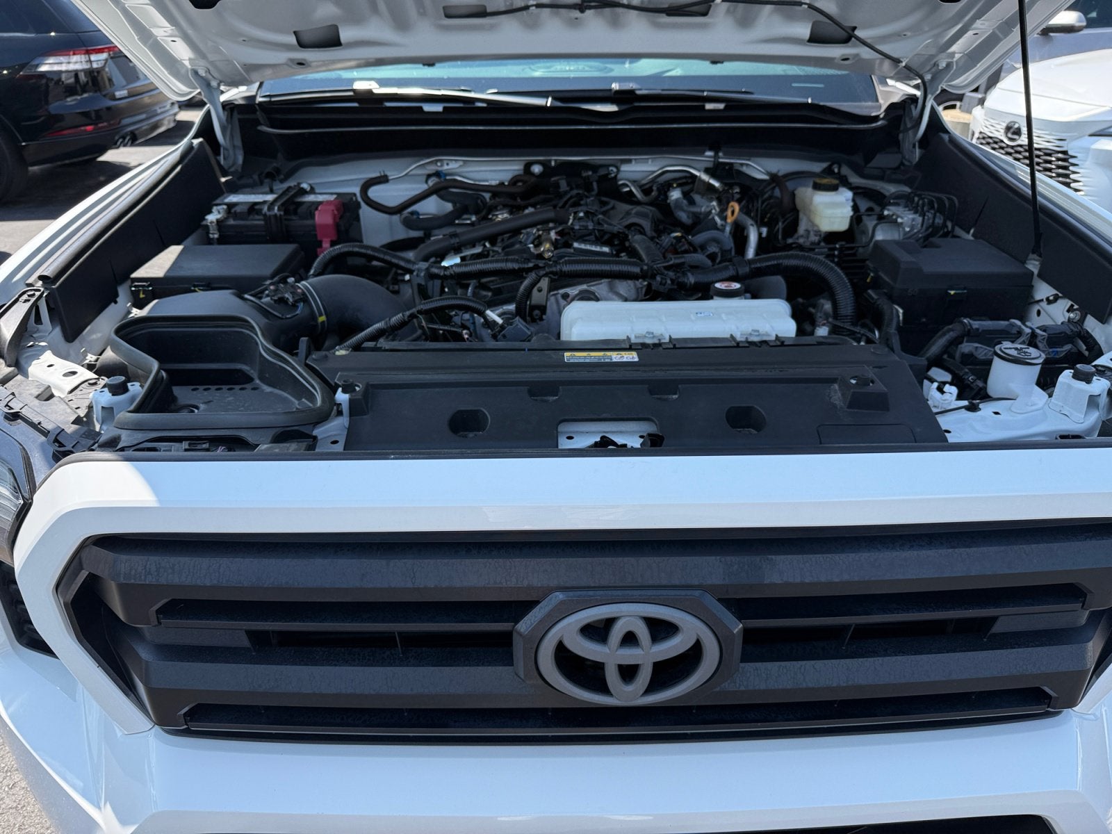 2024 Toyota Tacoma 4WD SR5