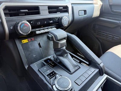 2024 Toyota Tacoma 4WD SR5