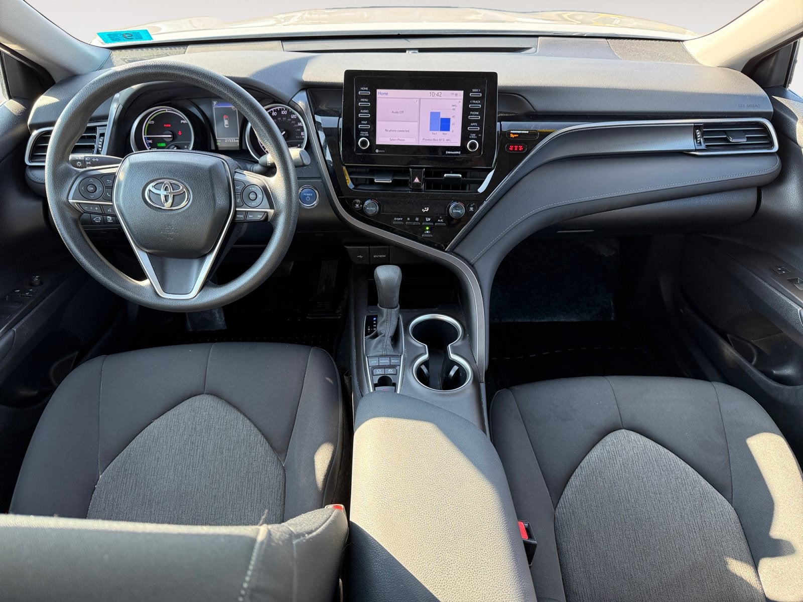 2024 Toyota Camry Hybrid LE