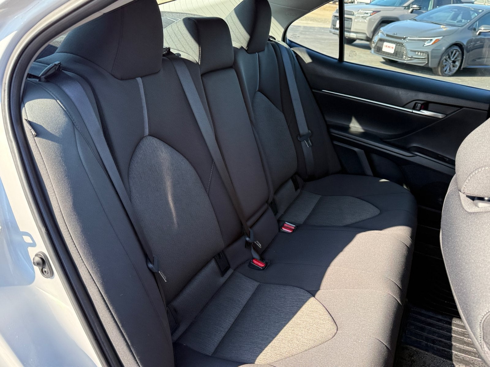 2024 Toyota Camry Hybrid LE