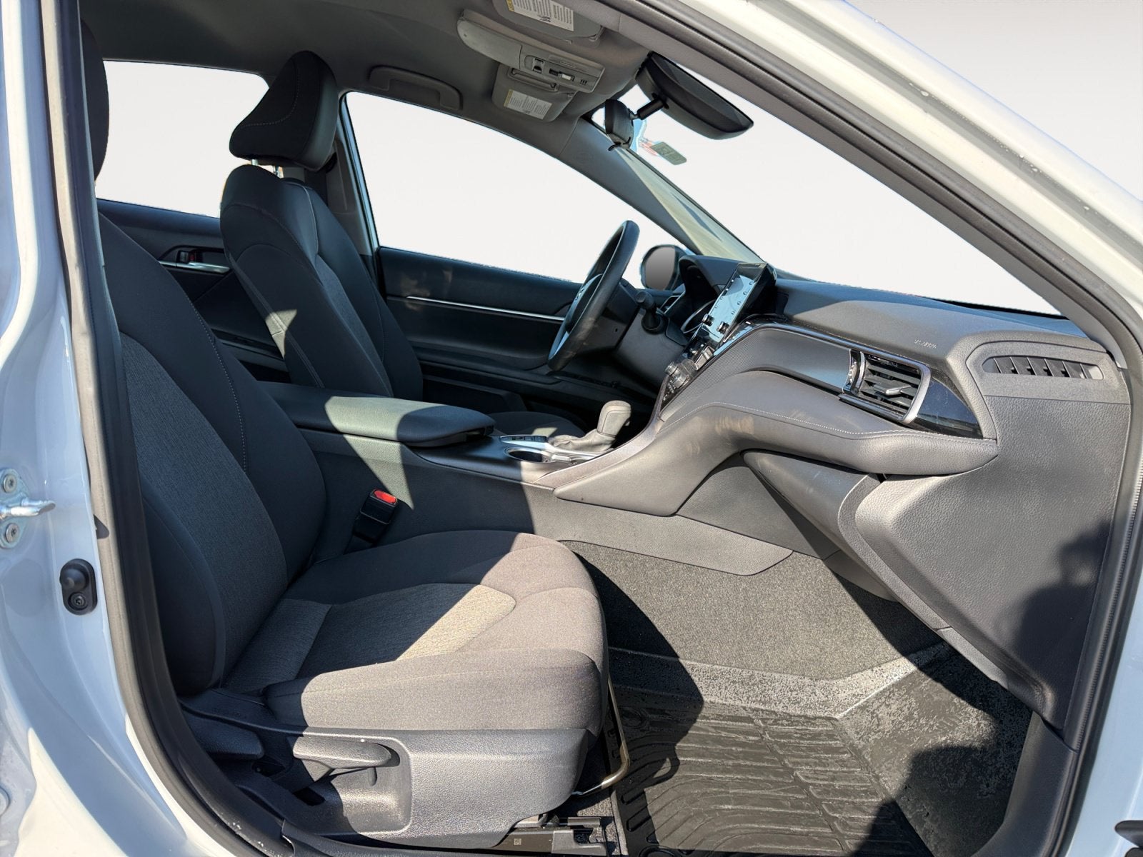 2024 Toyota Camry Hybrid LE